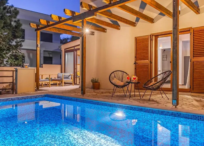 Lona By Guide 페로이